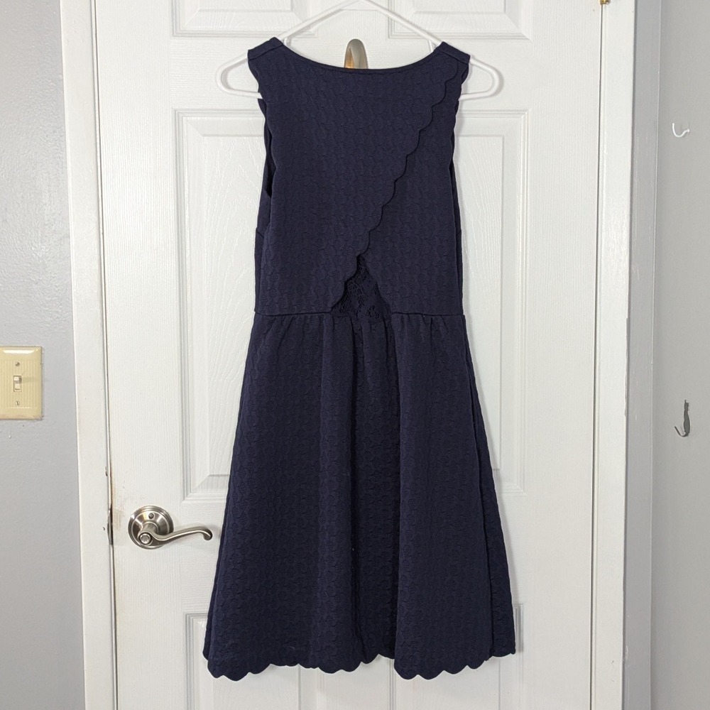 Maeve Navy Scallop-Edge Sleeveless Midi Dress - Picture 4 of 9